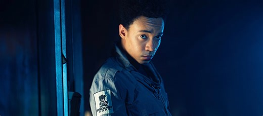 Mounting Trauma, Reviewing Alien: Earth #6 “The Fly” – AvP Galaxy Podcast #224 - Alien vs. Predator Galaxy