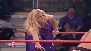 Monday Night Raw 2001/12/03