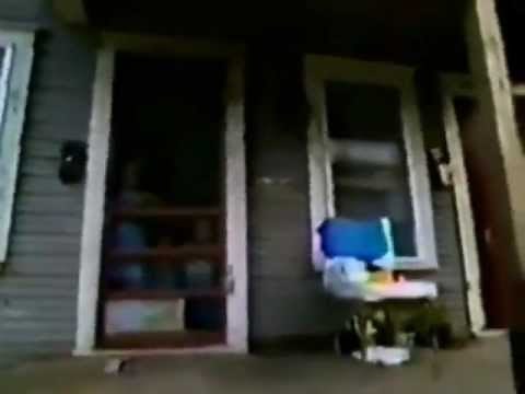 Oswald: The Rifle Photos and the General Walker Shooting