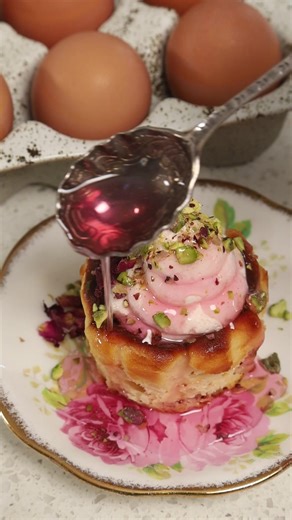 It’s #valentinesday with @Australian Eggs! So here’s my #recipefromtheheart - Mini rose Basque cheesecakes with rose cream and rose syrup topping! They’re easy, SO pretty and the perfect way to celebrate love with EVERYONE you care for. #joyfulfood #eggrecipes RECIPE: Cheesecake ingredients: - 500g cream cheese, room temperature - 1 cup thickened cream - ½ cup caster sugar - ½ tsp salt - ½ tsp vanilla extract - ¼ cup plain flour - 3 eggs - hint of pink food colouring (optional, look for natural)