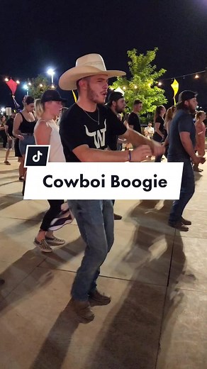 Cowboi Boogie in St-Bruno-de-Montarville, Qc,Ca @Big Mucci #cowboiboogie #partyingwithfriends #partytime #dancenight #whatabouttryinglinedancing #linedancers #dancefloor