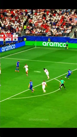CROATIA SHOCKS ENGLAND! 😱 Martin Baturina's Insane Rocket Goal vs England!