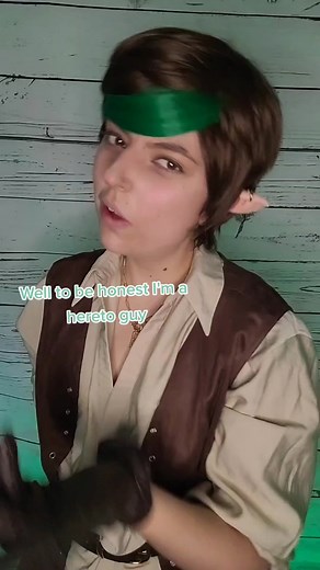 Is LDShadowLady Bisexual? Exploring Her Relationship with Smallishbeans