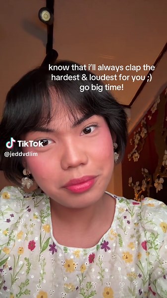 Clapping Loudest: A Heartfelt Tribute to Friends