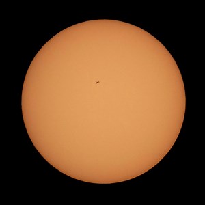 96K views · 3.1K reactions | There it goes! Thirteen photographs assembled in sequence show the International Space Station, with a crew of three onboard, pass in front of our view of the Sun while orbiting Earth at a speed of roughly five miles per second on Sunday, Oct. 7. See more: https://www.flickr.com/photos/nasahqphoto/sets/72157674303910028/ Learn when you can #SpotTheStation: https://spotthestation.nasa.gov/ | NASA - National Aeronautics and Space Administration | Facebook