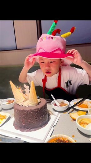 :¨ ·.· ¨:`· . .🎂²⁰²⁶ 𝗛𝗕𝗗解锁8岁限定可爱🍭岁岁无忧 年年欢喜