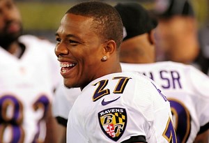 WATCH: Ray Rice goes through intense workout