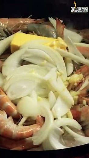 So fast and easy "Swift and Snap" Spicy SHRIMP recipe? Prepared by ‪@pinoyfoodfusion‬ #Shorts