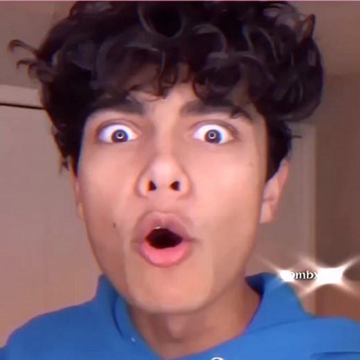 in honor of pride month, i chose to come out to you guys! (look at comments) 🏳️‍🌈 @benoftheweek #benoftheweek #fyp #comingout