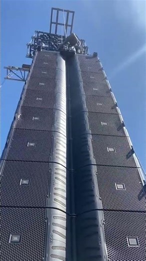 Before lifting anything, use the JBL Line Array Calculator (LAC). This software is essential for: