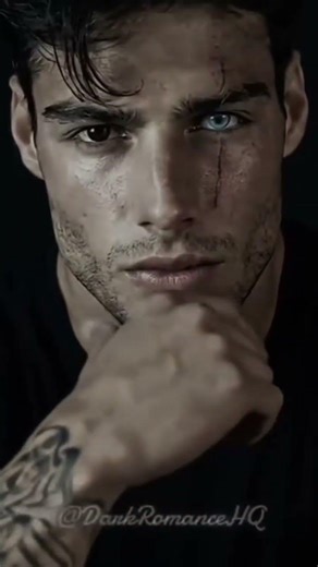 whose girl are you? I'm all 3 🖤🫠 | #booktok #books #darkromance #bookish | not my vids