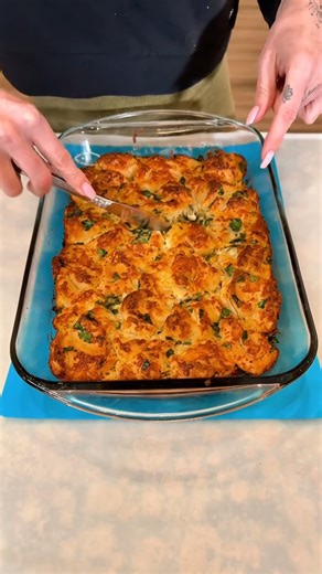 Easy appetizer is so yummy 😛 I make an easy and cheesey appetizer that is out of this world delicious! 🎬 This video was produced by Network Media and Kailee’s Kitchen | Rick's Kitchen Crew