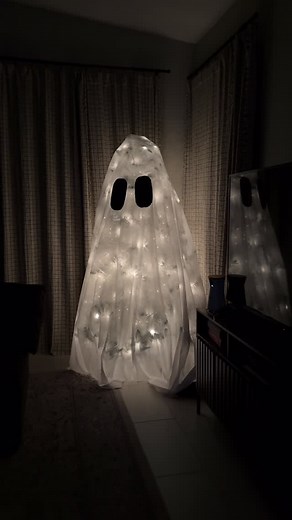 Serena Neel on Instagram: "The skeletons less scary cousin "