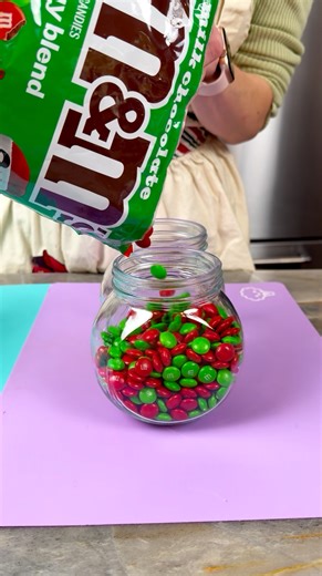 Easy Christmas DIY #christmas #diy #crafts | Elaine Carol’s Kitchen