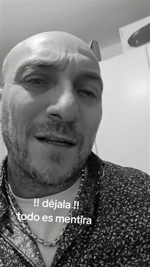 Ani (@maximo066)’s videos with Si rieste cca - Franco Ricciardi