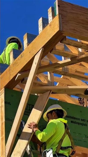 Smart Roof Framing #Carpentry #Construction