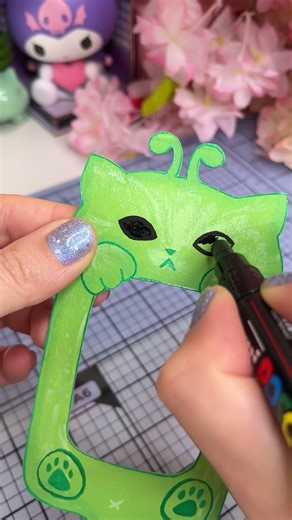 👽 Alien cat polaroid frame DIY ✨💚