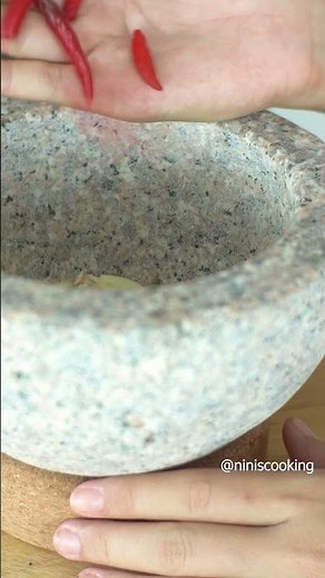 Easy Thai drunken noodles at home ::Stir fly noodles with basil