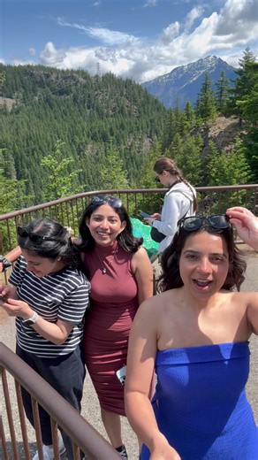 Exploring Diablo Lake: A Scenic Road Trip Guide