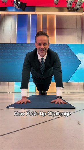 My arms are cooked 😭 (IB: @CY58) #pushups #challenge #exercise #trend #nyc