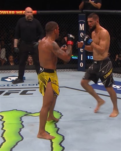 Khamzat Chimaev vs Gilbert Burns | UFC Free Fight Catch Chimaev fight for gold this Saturday! #UFC319 | LIVE on PPV | UFC