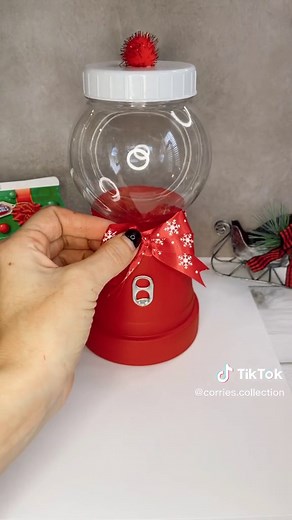 DIY Christmas Gumball Machine Craft for Holiday Decorations