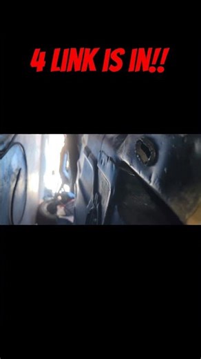 4 link has been installed along with other goodies! #camaro #fbody #irocz #redflags #mycar