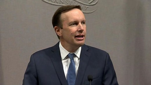 Sen. Murphy believes Trump is still committed to background checks