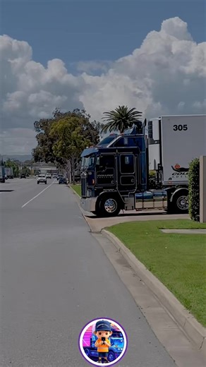 Beautiful K104 Kenworth headed out #kenworth #truck | Langman Visuals