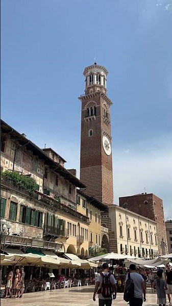 Would you dare climb this medieval tower? 😉 #verona #italy #adventure