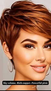 A stunning pixie haircut with bold volume and rich copper tones designed to make an instant statement. The lifted shape adds confidence and structure, while the warm copper shade brings glow, depth and modern femininity. A powerful yet elegant pixie — made for women who love standout style. ✨ Voluminous pixie silhouette ✨ Rich copper glow ✨ A confident, modern short haircut #copperpixie #volumepixie #pixiehair2025 #copperhair #redhair #shorthair | Tunsori la moda