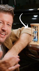 👇 Gib mir 30 minuten und ich zeige Dir, wie Du jeden Song am klavier spielen kannst - intuitiv in ohne noten. 🎹 - Anfänger & Fortgeschrittene (4.9 Sterne bei Google). Melde Dich jetzt an zum kostenlosen Online-Workshop und erlebe in nur 30 Minuten den AHA-Effekt, der Dein Leben verändern könnte. In diesem kostenlosen Training entdeckst Du: 1 Warum komplizierte Klaviernoten unnötig sind – und wie Du stattdessen mit sechs einfachen Elementen jeden Song nachspielst. Intuitiv, berührend und profes