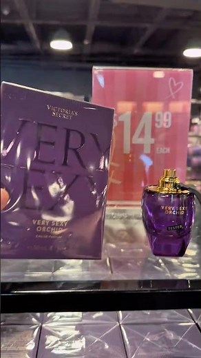 I discovered the BEST perfumes at the outlet! Look at the PRICES! #victoriasecret #orlando #tip