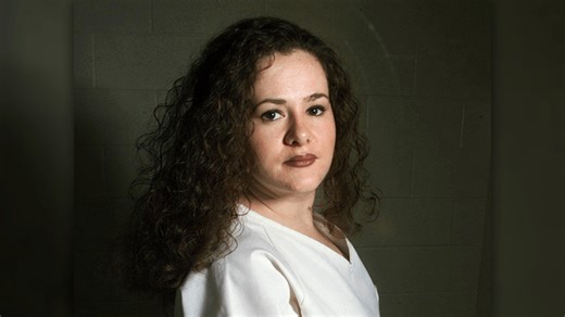 Execution date set for Christa Pike, convicted of brutal stabbing murder in Knoxville