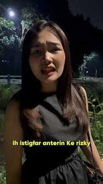 ya ampun malam malam cewek ini ngapain sendirian