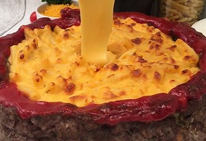 Cheesy Meatloaf Masterpiece recipe by Chefclub US original