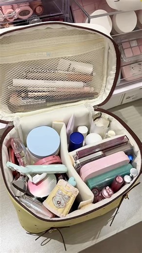 ASMR Pack My Bag Experience