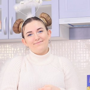 Angel vs Demon / Good and Evil Rule My Life | Troom Troom