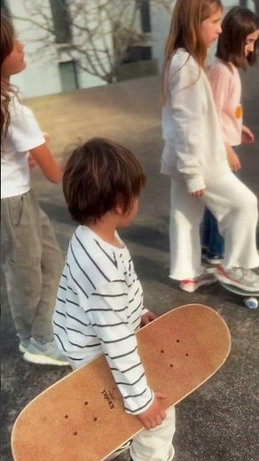 Tricks Skateboards – The Perfect Kids Skateboard with Soft Cork Grip