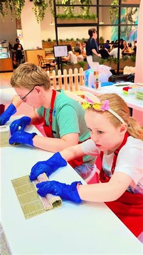 Sushi Making Class with Sushi Hub at Westfield Carousel #sushihub #sushimaking #sushiclass #sushi