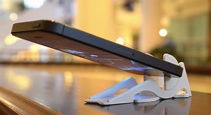 Pocket Tripod: A Versatile iPhone Stand that Fits in Your Wallet