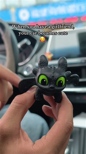 Adorable Toothless Keychain You’ll Love