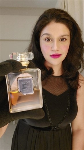 Perfume Lover on Instagram: "Coco EDP for Women by Chanel — A fragrance for women who love the glamour of the Golden Era.🖤✨️ @chanel.beauty @welovecoco @chanelofficial “Tap ❤️ & Save for later.” #CocoChanel #CocoEDP #ChanelFragrance #ChanelBeauty #VintageGlamour #GoldenEraBeauty #LuxuryFragrance #ScentStorytelling #LuxuryStorytelling #PerfumeEditorial #ClassicElegance #OldWorldCharm #ParisianAesthetic #PerfumeLovers #FragranceOfTheDay #PerfumeReels #DevikaFragrances #LuxuryCreator #FragranceCom