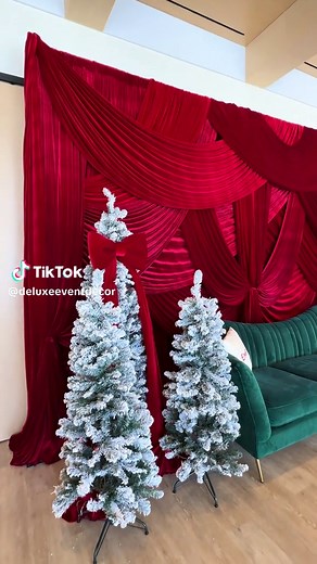 Holiday Magic with Timeless Elegance in Event Decor