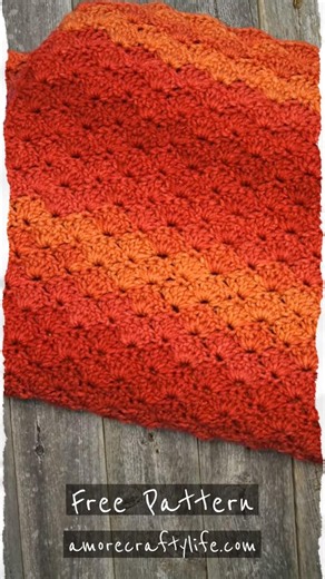Shell Stitch Crochet Blanket Pattern Red Heart Ombré Yarn Double Crochet #crochet #crochetpatterns