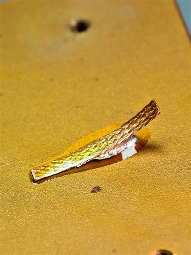 Perfect wicking — completely clean pad. #qianli #qianlirepairtools #mobilephonerepair #repair #PhoneRepair #FixYourPhone #tool #TechTips #GadgetRepair #DIYRepair #PhoneFix #TechHacks #RepairTools #PhoneRepairTools #ToolKit #DIYTech #FixIt #TechUSA #TechEurope