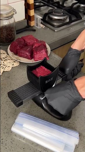 Cut Meat Like a Pro with the Multifunctional Stainless Steel Manual Cutter ( # 2705 ) 1️⃣