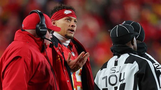 Texans’ defense smothers Chiefs: 3 INTs of Mahomes fuel 20-10 victory