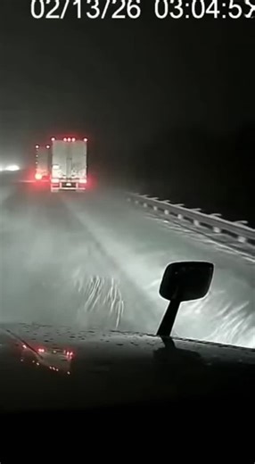 Videochika89 on Instagram: "Double trailer jackknife on I-84 through Snake River canyon during a 3 AM blizzard whiteout. Rear trailer whips out first in accordion effect, both trailers scraping guardrail with continuous sparks flying. Guardrail posts bend and snap from 80,000-pound impact before the truck finally stops against the mangled barrier. #BlackIce #Jackknife #TruckerDashcam #I84Idaho #Blizzard #TruckerLife"