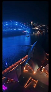 Don't miss this if you're visiting Australia 🚫✈️ #VividSydney #TravelTips